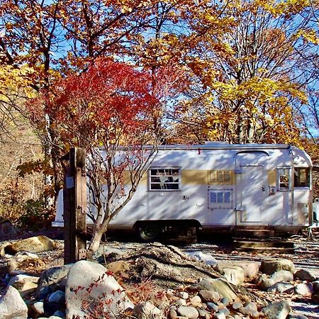 'Silver Streak' Ags Trailer Home Hakuba Buitenkant foto